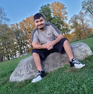 Meet your Posher, Kyle